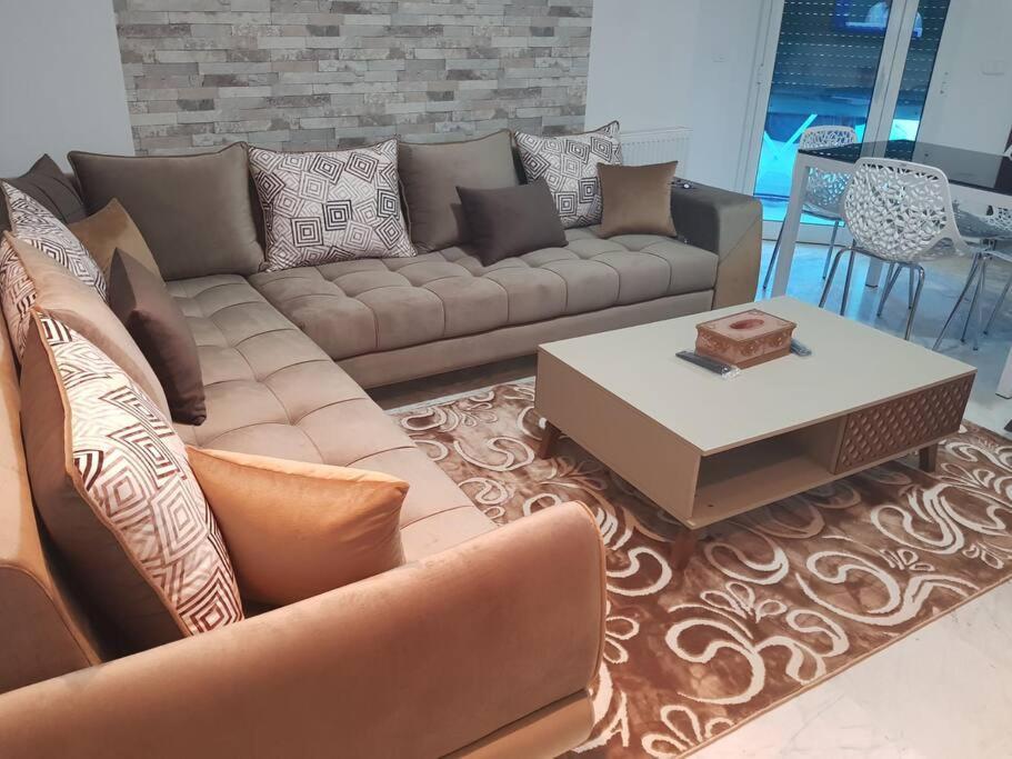 Lovely Apartment Near Tunis Mall - Lac2 Túnez Exterior foto
