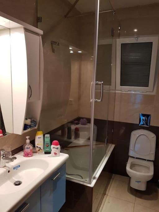 Lovely Apartment Near Tunis Mall - Lac2 Túnez Exterior foto